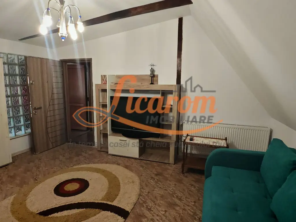 Vila 10 camere,pretabil compartimentare in 2 unitati separate,ASTRA.