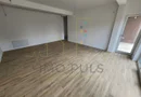 3 Camere. 2 Bai. 2 Balcoane. Parcare inclusa. Bloc nou
