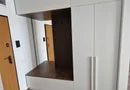 Proprietar inchiriez apartament 2 camera decomandat si loc de parcare