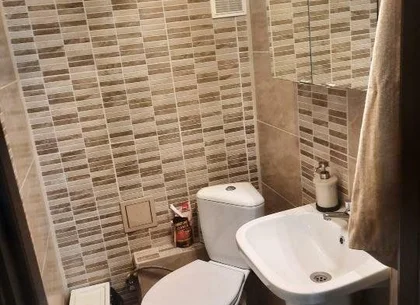 De vânzare apartament 4 camere Militari Veteranilor