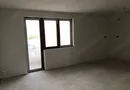 BRASADAS vinde ap 2 cam NOI Careiului.