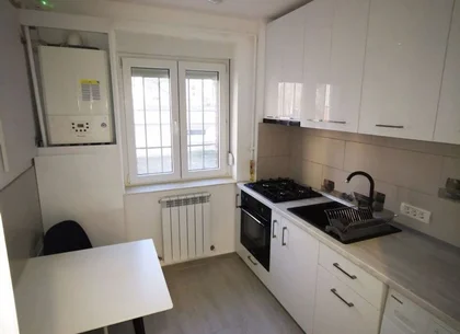 Apartament decomandat in Tomis 1