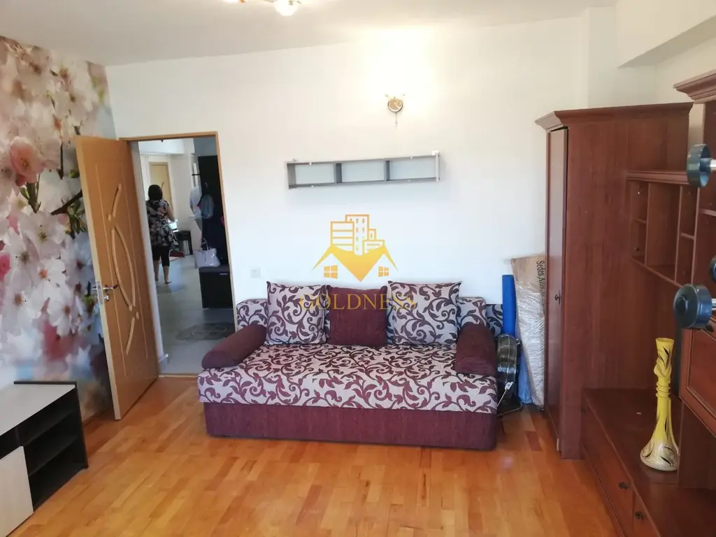 3 camere, decomandate, mobilat complet, Zona Avram Iancu, Cipariu