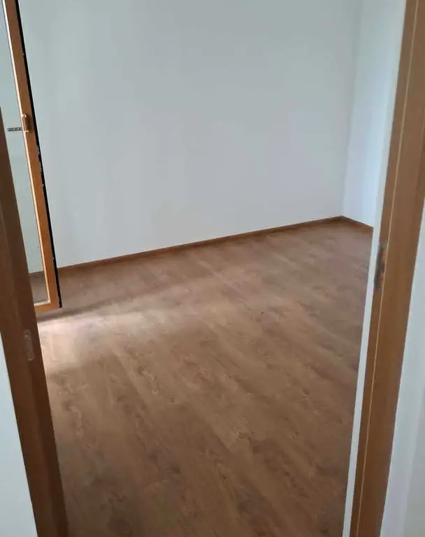 BRASADAS vinde ap 2 cam etaj 1/4 Micro 15.