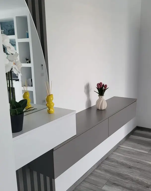 De inchiriat apartament cu 2 camere la Papadie, etaj 3, renovat, 550 E