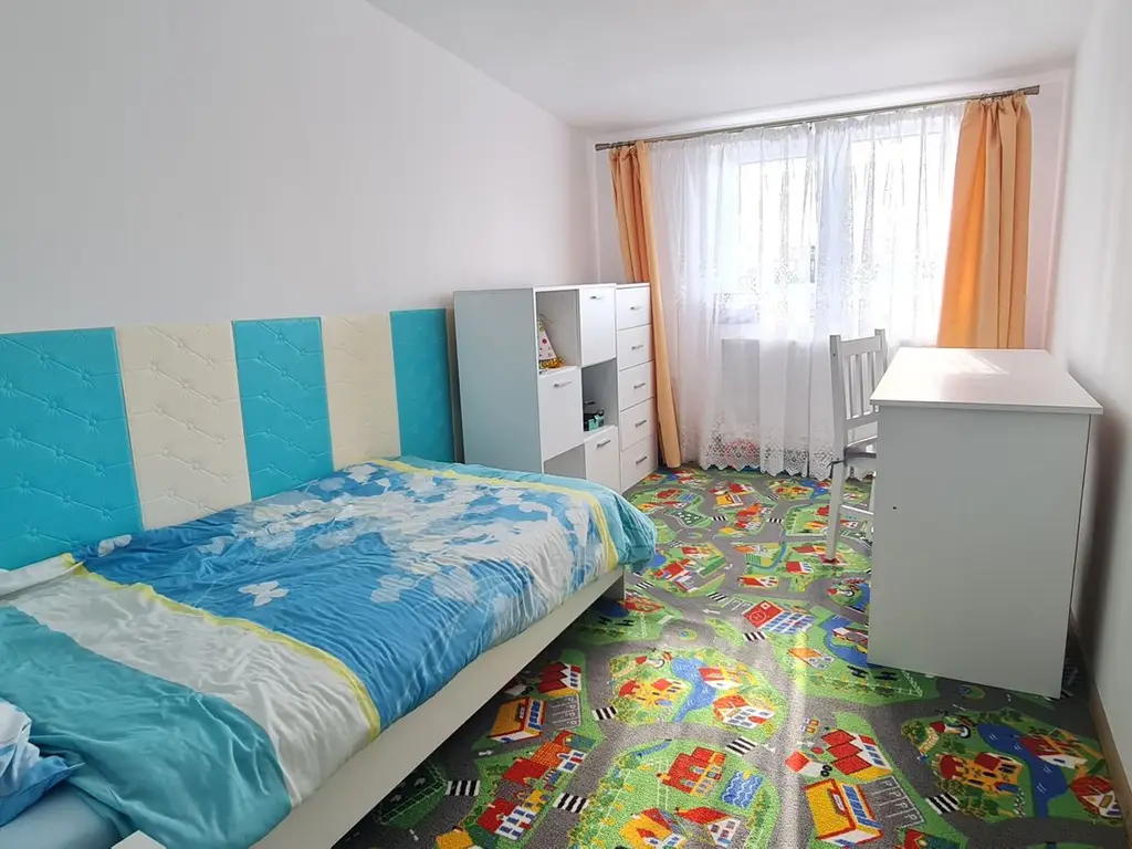 Casa 4 camere mobilata si utilata in Cartier Izvor Tarlungeni Brasov