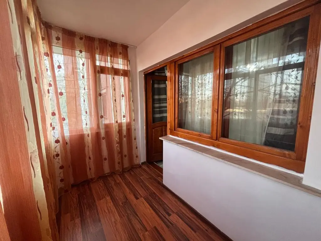 Apartament 3 camere, etaj 2 - Mobilat si utilat, S-uri, Nae Leonard