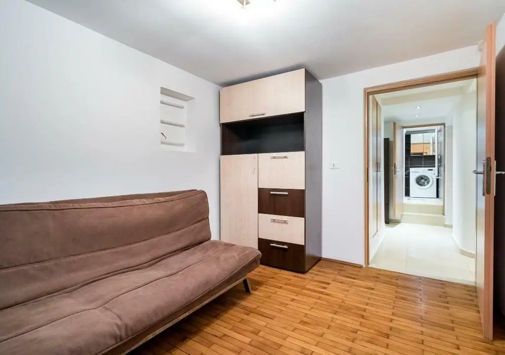 Apartament 3 Camere - zona Domenii - direct propietar