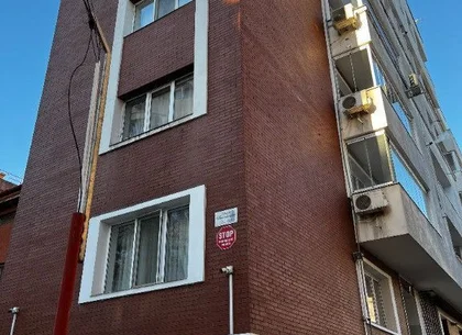BRASADAS inchiriaza APARTAMENT cu 3 camere zona Mihai Bravu