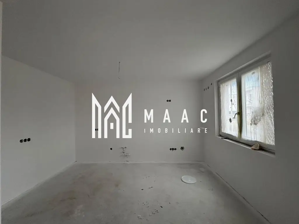 Casa Quadruplex | 2 Locuri de parcare | Curte 170MP | Balcon