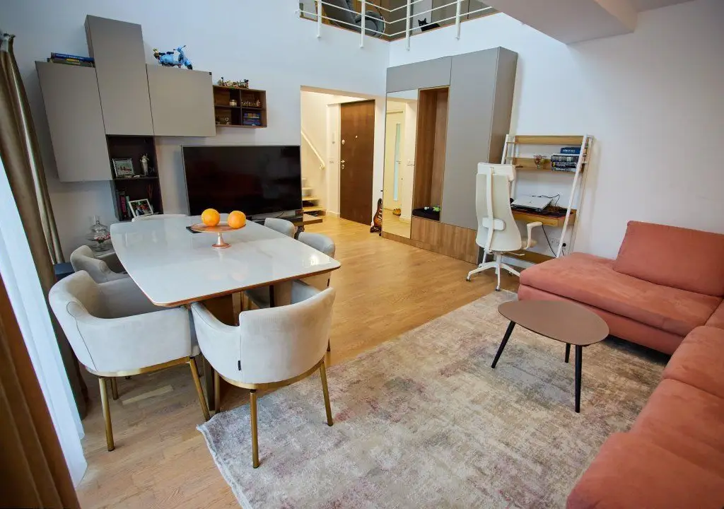 Penthouse duplex luminos, mobilat, 2 locuri parcare+boxa.