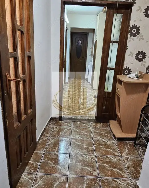 Apartament 3 camere + 2 băi | 70 mp | Decomandat | Zona Lunei