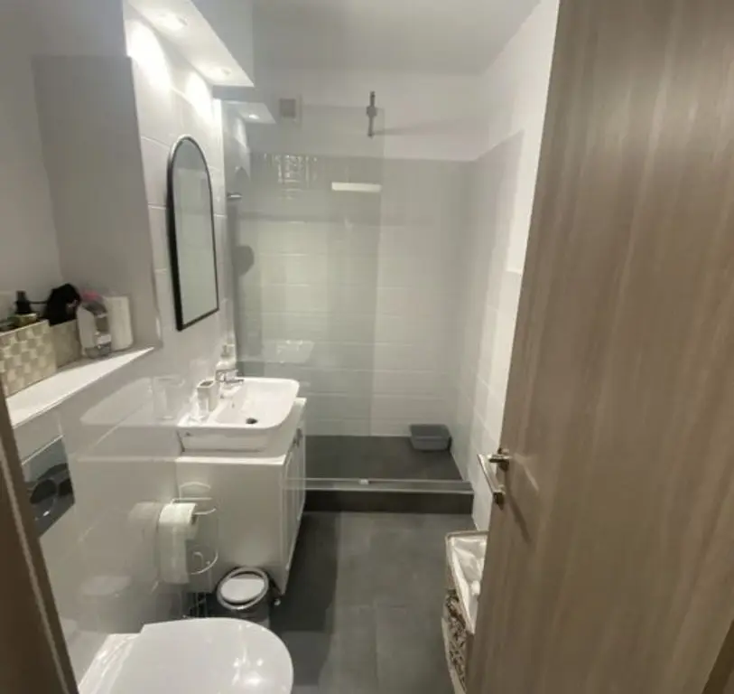 Vand apartament 2 camere Faleza Nord