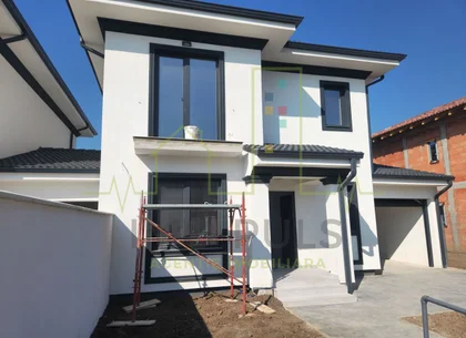 Duplex despartit prin Garaj. Dumbravita