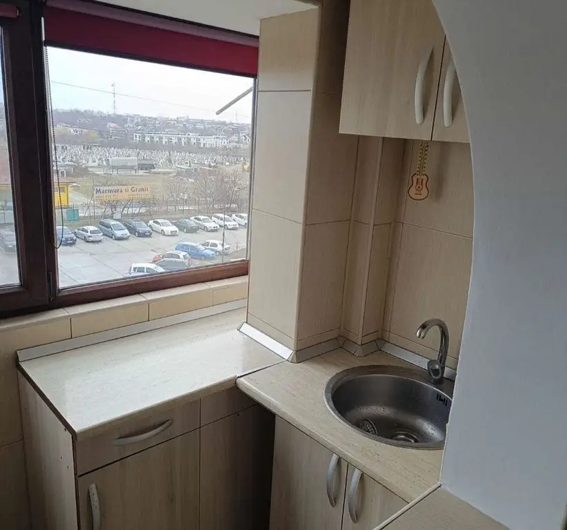 Apartament 2 camere mobilat si utilat zina Energia etaj 4 din 5