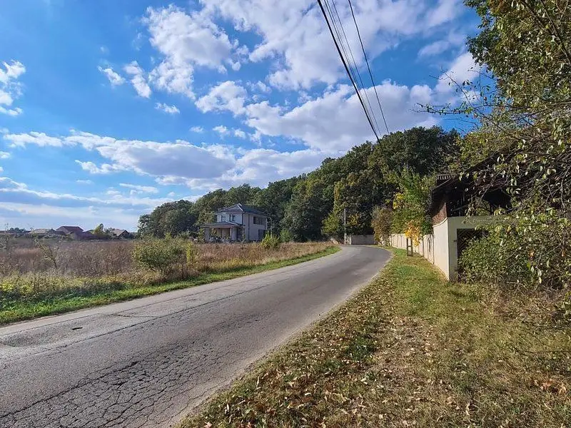 Teren intravilan de vânzare Corbeanca padure – 721 mp, utilități,