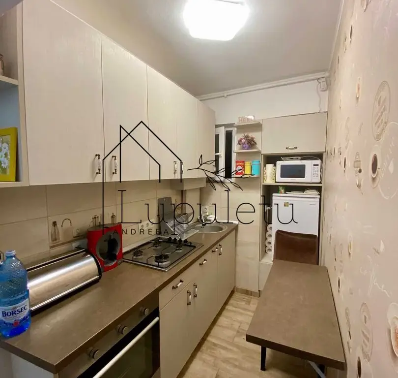 Apartament de Vanzare | 2 Camere | Zona Cedonia