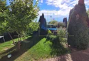 Apartament in vila cu curte mare. Parter.