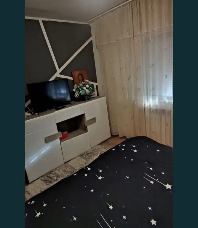 Vand ap cu 3 camere in Navodari