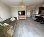 Apartament 2,5 camere chic cu grădină balcon vitrat și mobilier premium