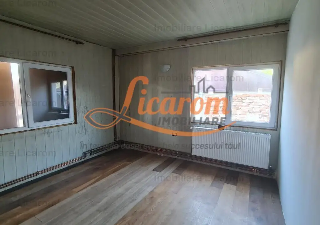 Proprietate in Cristian cu trei constructii+o fundatie,450000euro
