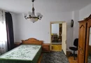Vila P+1 Piața Muncii , strada Orzari, apartament cu 3 camere la Parer