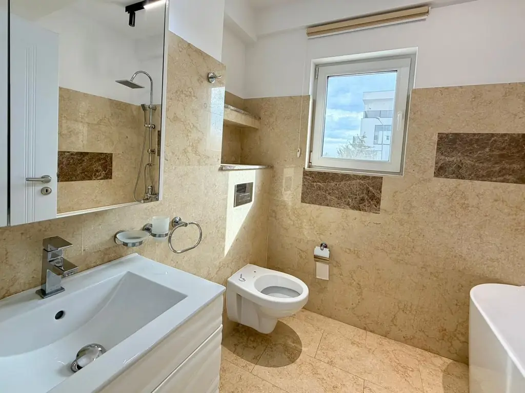 Stylish 3-Room Apartment for Rent in Iancu Nicolae