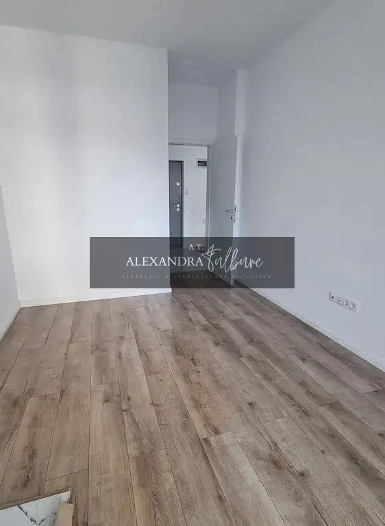 Apartament de vanzare 2 camere, etaj intermediar, terasa, garaj