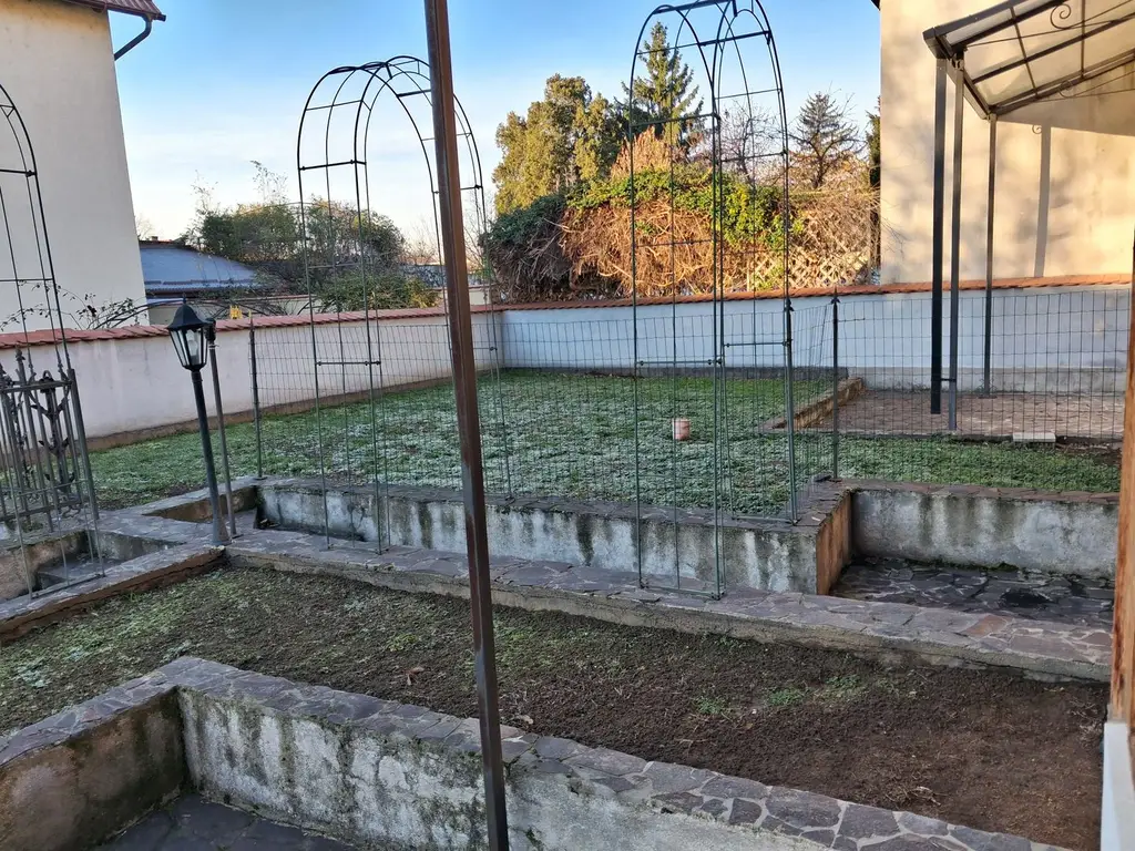 BRASADAS vinde prin REPREZENTARE EXCLUSIVA cladire Titulescu