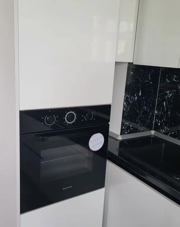 De inchiriat apartament cu 2 camere la Papadie, etaj 3, renovat, 550 E