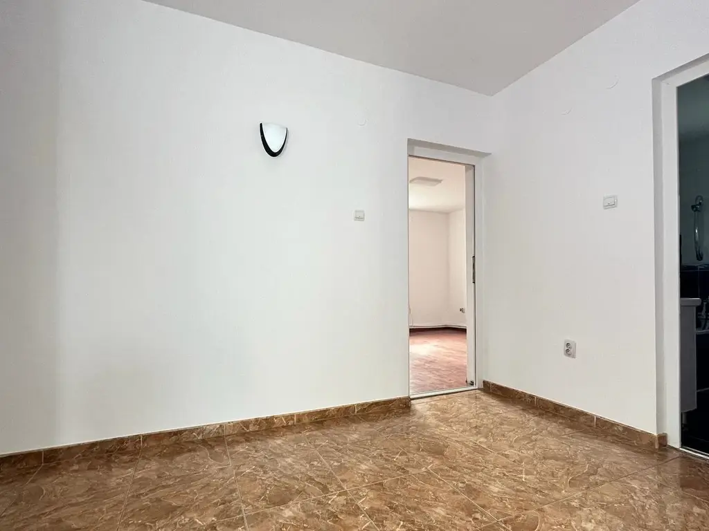 Inchiriere casa activitati office sau spatiu locativ Baneasa