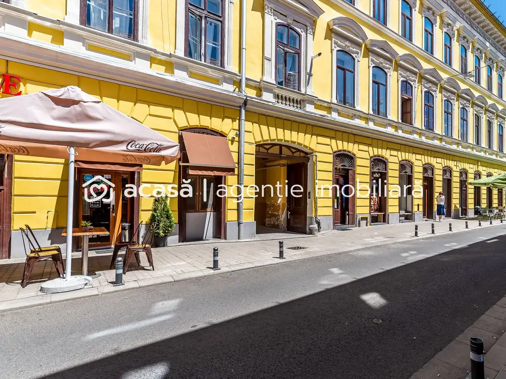 Spațiu birouri central cu 2 intrări pe Str. Unirii 1 Arad.