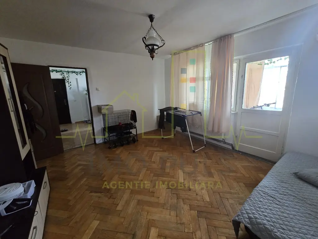 Acoperis. Centrala Proprie. Comision 0%. Confort 1. Mobilat si utilat.