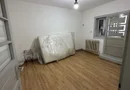 BRASADAS vinde PARTERUL unei case in zona Botizului.