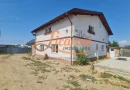 Proprietate in Cristian cu trei constructii+o fundatie,450000euro