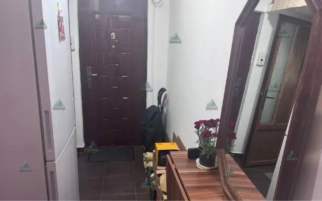 Apartament 2 camere de vânzare – Tineretului, zona Școala nr. 5
