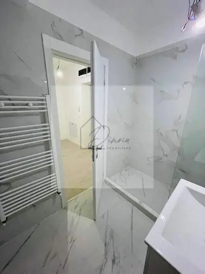 Studio Ivory Pipera I Rond OMW I bloc 2025