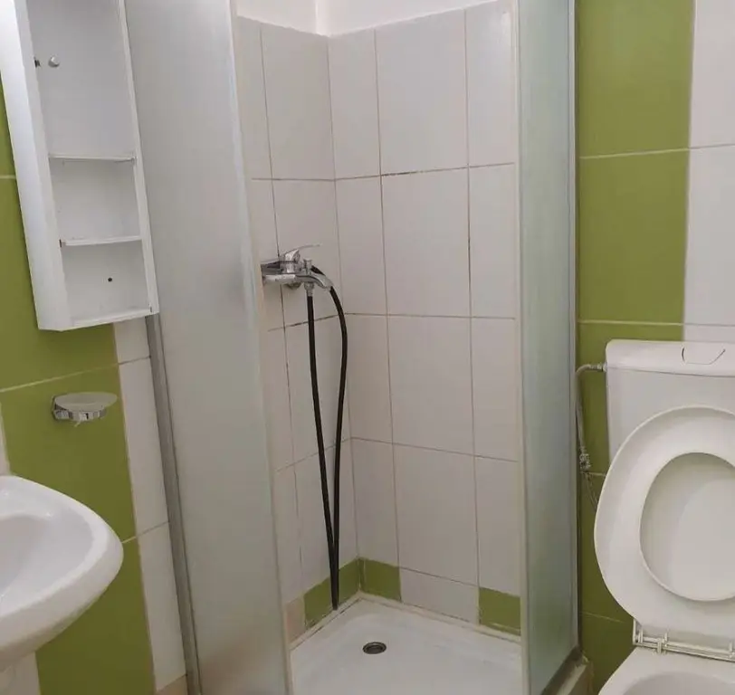 Studio 2 camere decomandate zona Faleza Nord Strada unirii