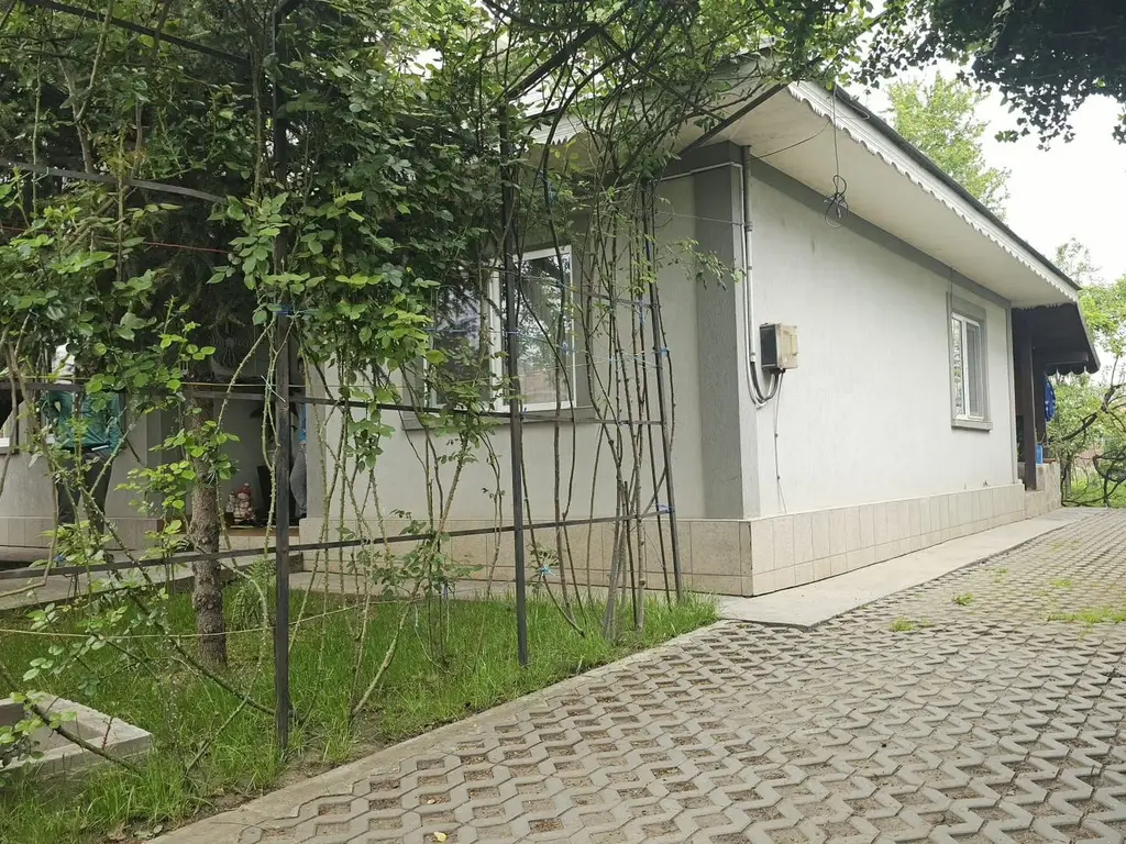 De vanzare -- casa in comuna Pechea, jud. Galati, teren 850 mp