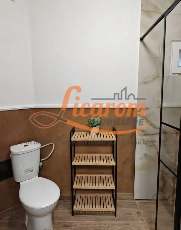Apartament tip Casa 4 camere strada Carpatilor,totul nou.