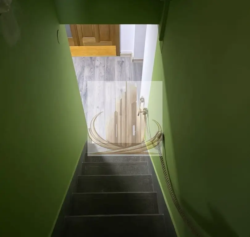 Casa 190mp cu teren 1100mp Lipovei