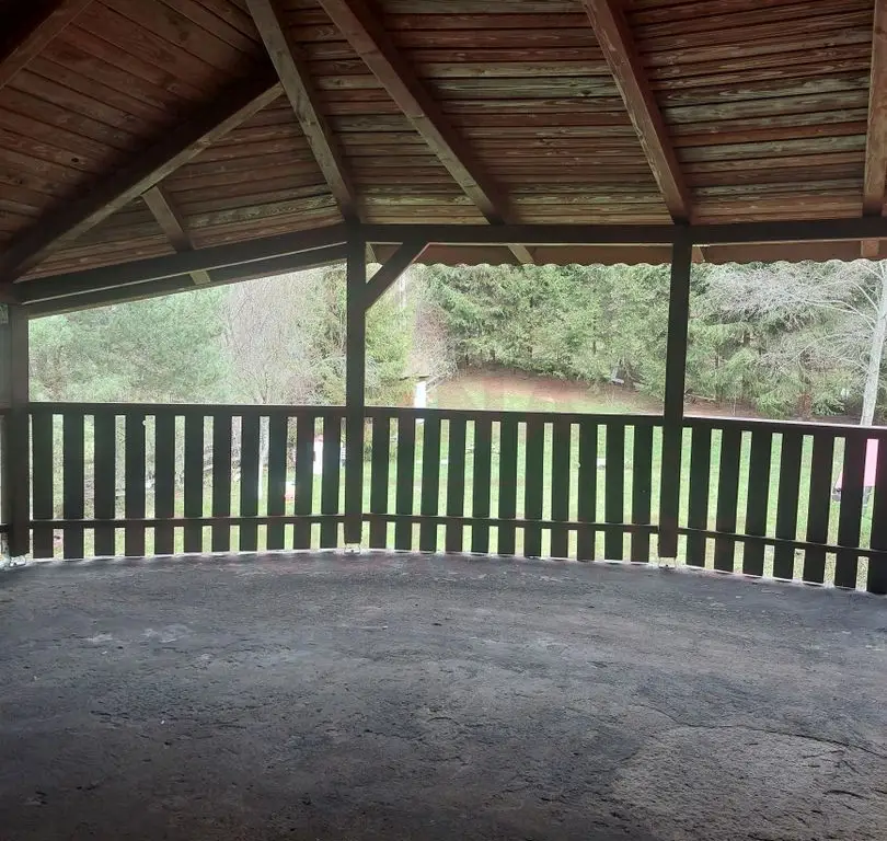 CASĂ DE VACANȚĂ 5 CAMERE,POINANA MĂRULUI, JUD.CARAȘ-SEVERIN