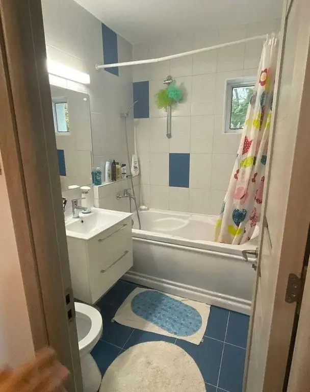 Apartament 4 camere,strada Almasu mic