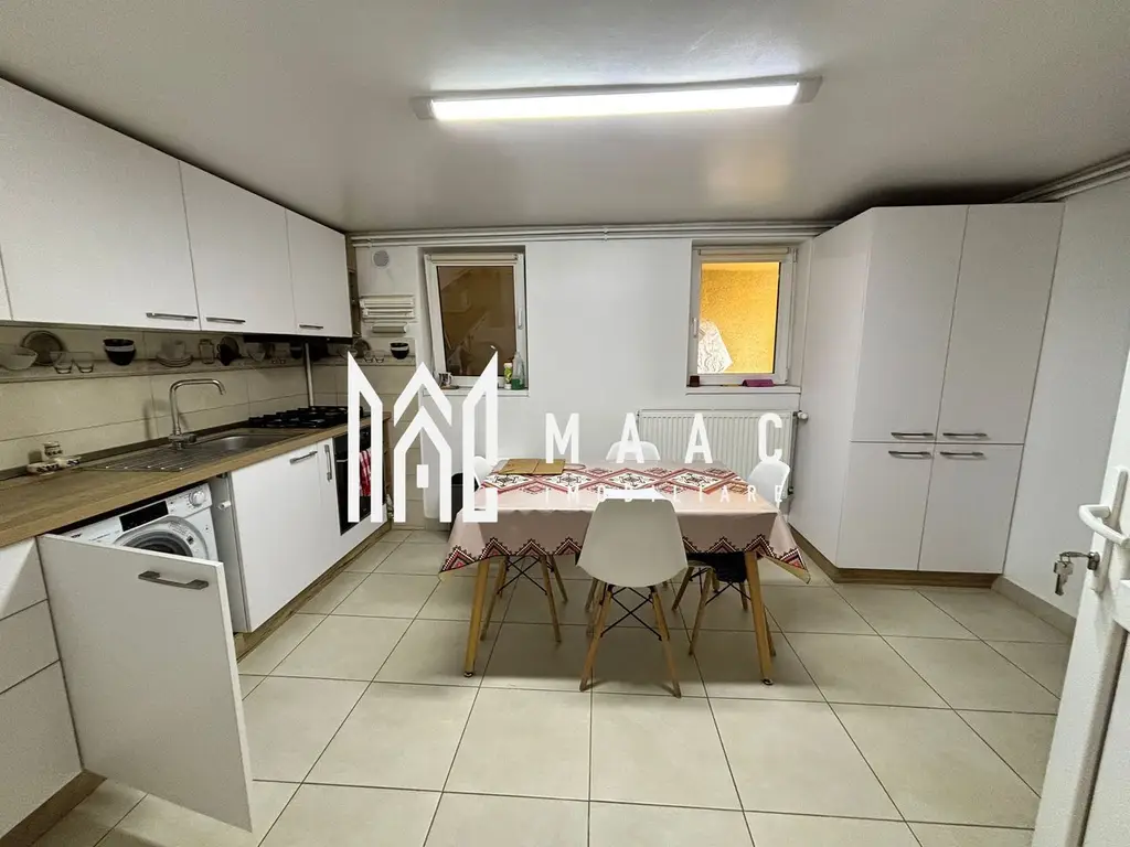 Apartament 4 camere decomandat | Terezian, Sibiu | 180 mp, curte 400 mp