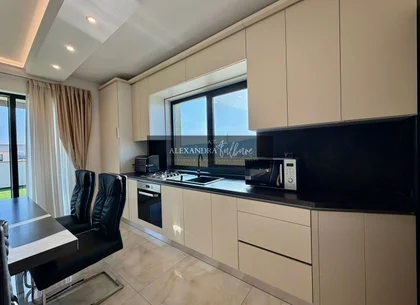 Penthouse de vanzare | 3 camere | 2 bai | 76mp | terasa 76mp | garaj