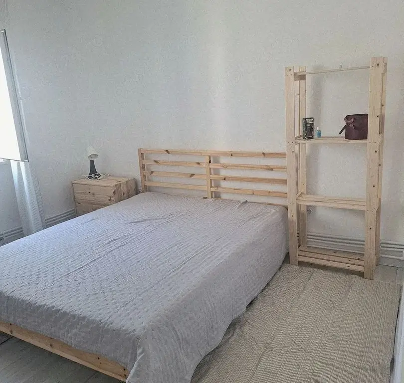 De inchiriat apartament 2 camere, Piața Centrală, et. 4, renovat, 450 eur
