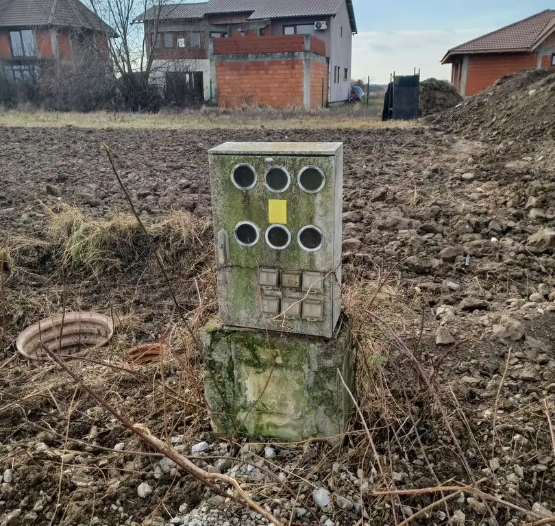 Parcela casă, 812 mp, Rontău. 42 000 E. Comision 0.