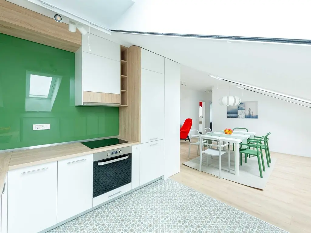 Apartament modern, complet mobilat și utilat – disponibil din 01.08.20