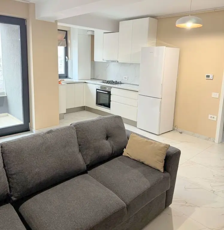 Apartament 2 camere de închiriat, bloc 2023, Micro 17 , cu loc de parcare
