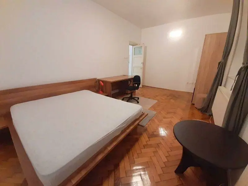 Apartament cu o camera, ultracentral, mobilat - Parcul Eminescu